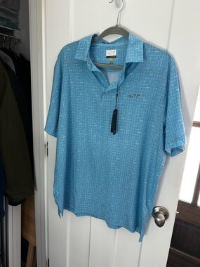 NWT Greg Norman Collection Light Blue Short-Sleeve Polo with Subtle Grid Print